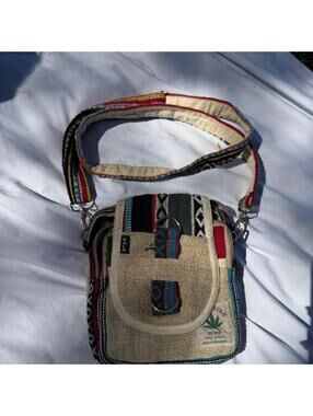 Handwoven Hemp Crossbody Bag - Natural Multi